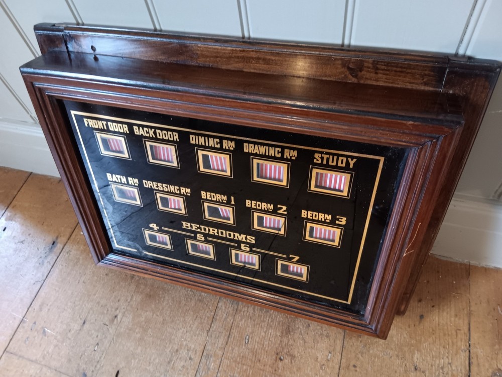 butlers and servants bell indicator box