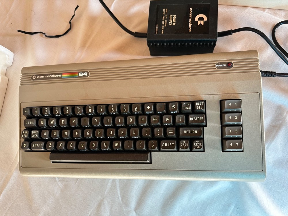 Commodore 64 Personal Computer W/ Original Box - POWERS ON