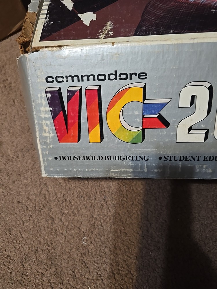 Commodore VIC-20 Computer W Original Box Manual Cables Schematic - Not Tested