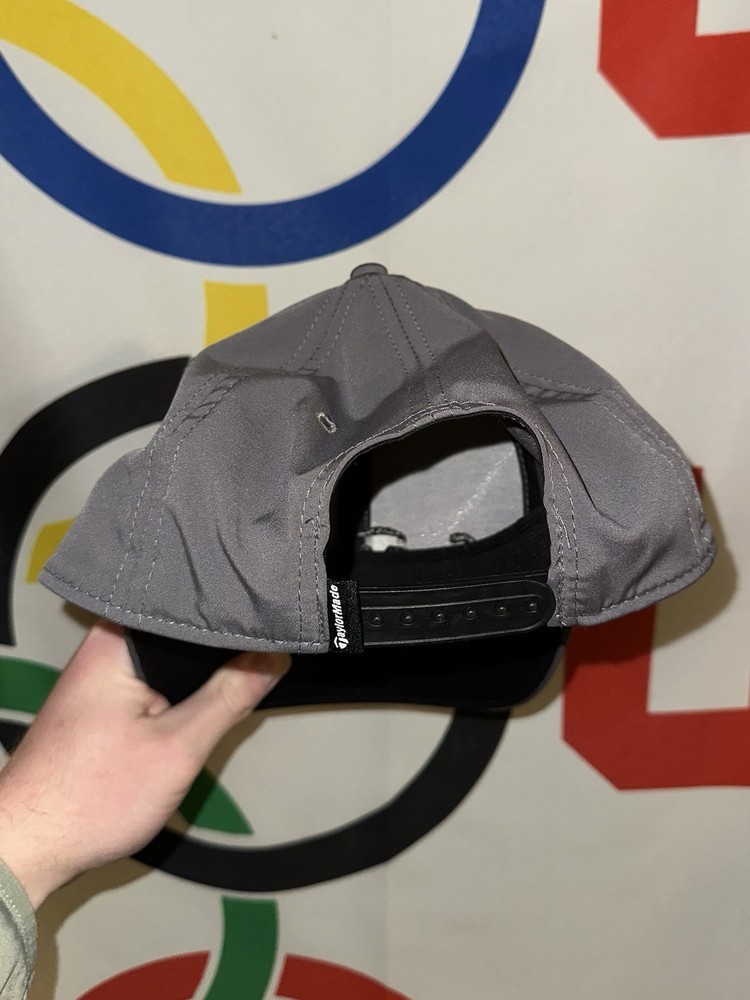 TaylorMade Golf Hat One Size SnapBack Gray Performance