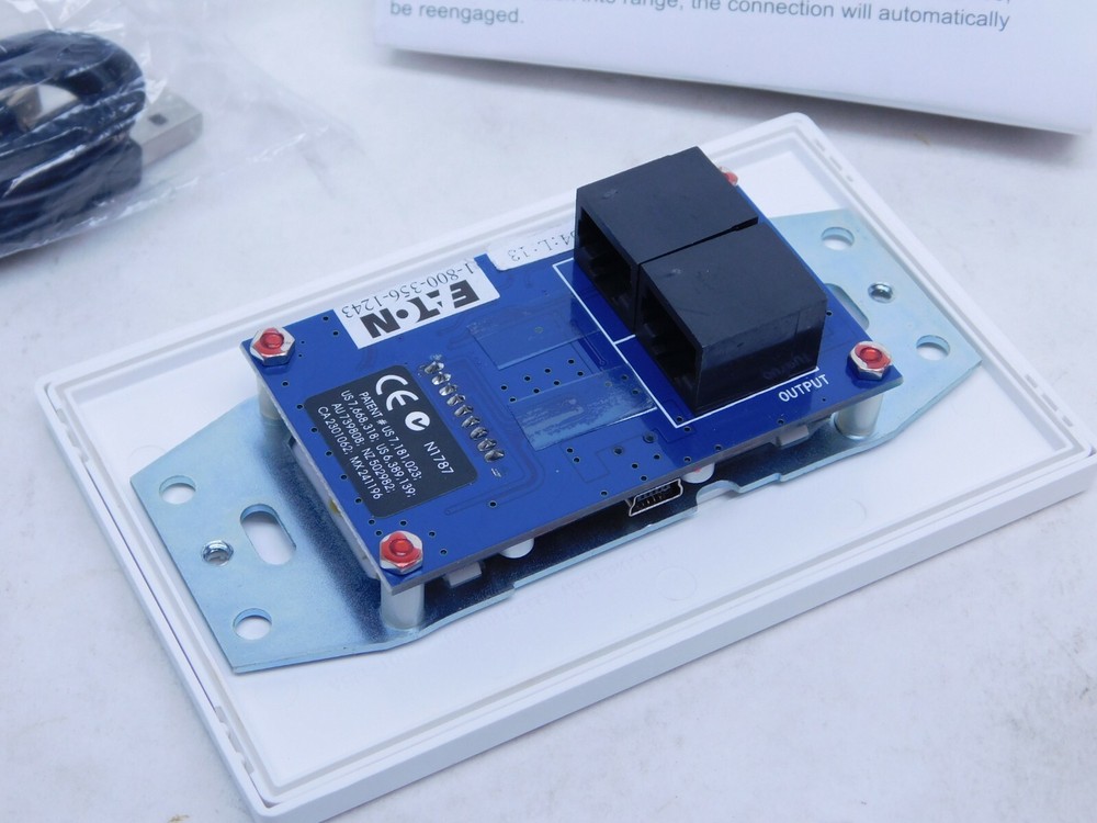 NEW Eaton Structured Wiring Solutions Bluetooth Local Input Module White VN