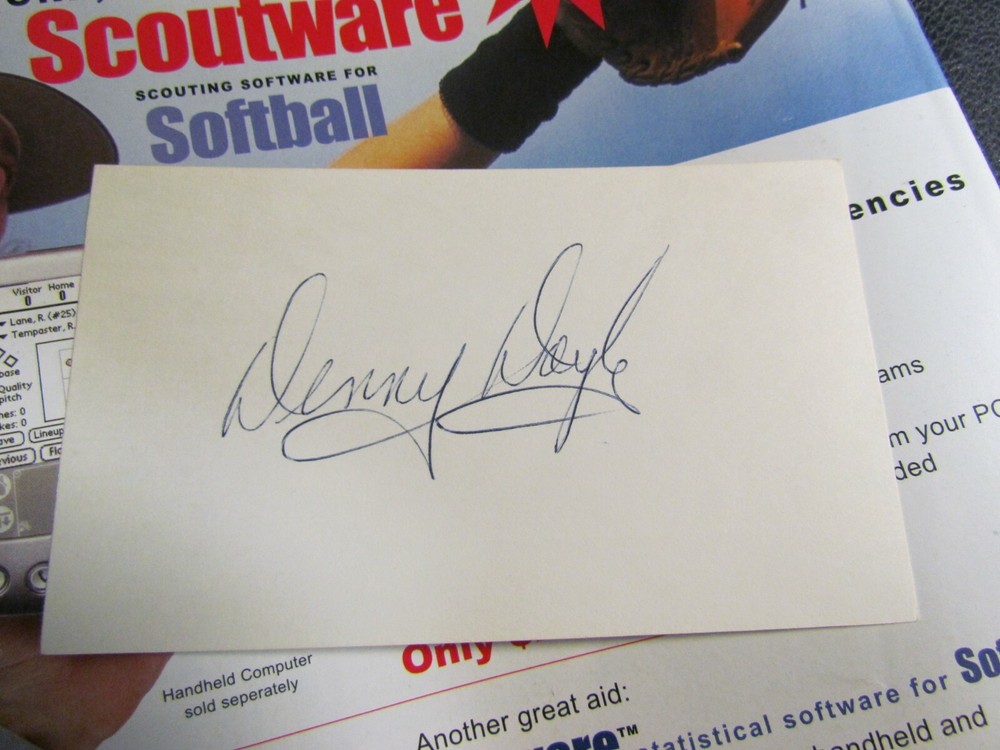 Denny Doyle autographed index card