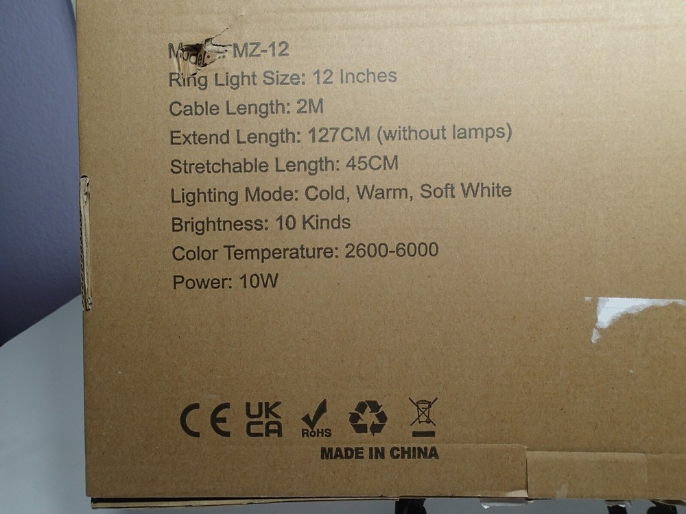 12" foldable selfie ring with tripod stand Ready to start streaming!