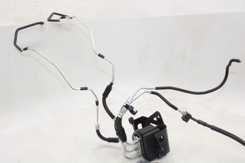 15-17 KAWASAKI VERSYS 1000 OEM ABS PUMP UNIT MODULE