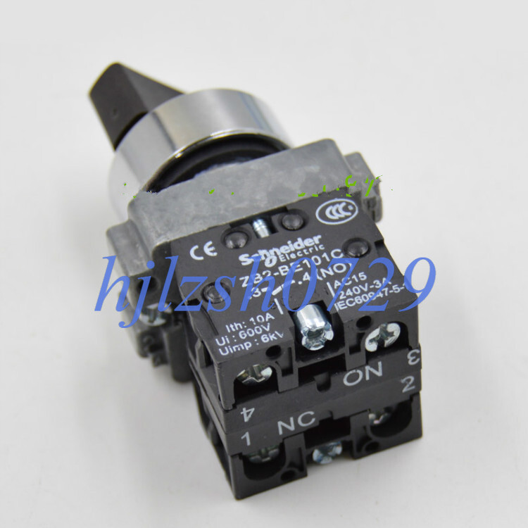 1pc New Schneider three-position selector switch XB2-BD73C 2NO