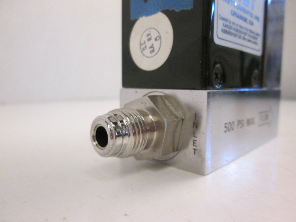 Unit UFC-1100A Mass Flow Controller MFC, TMB, 10 SCCM