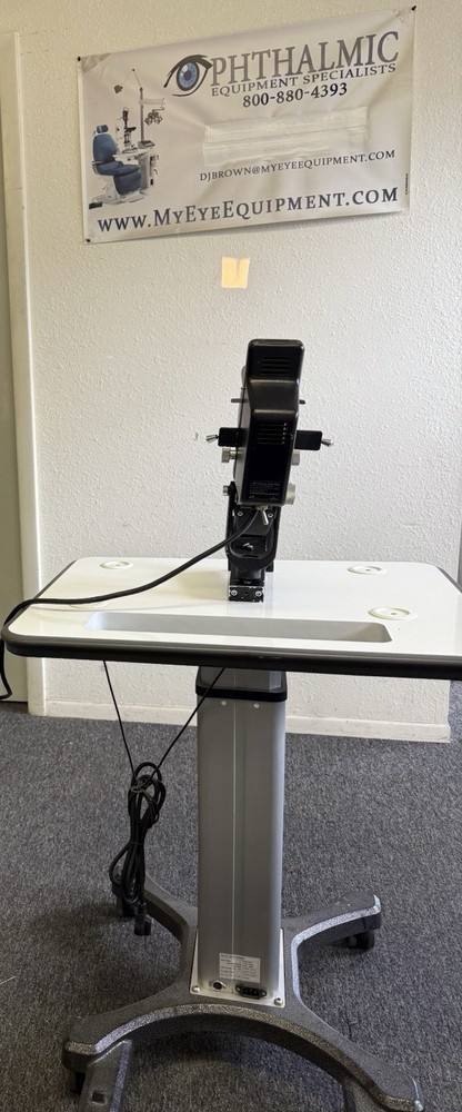 Topcon CP 5D Manual projector w/ slides and mount