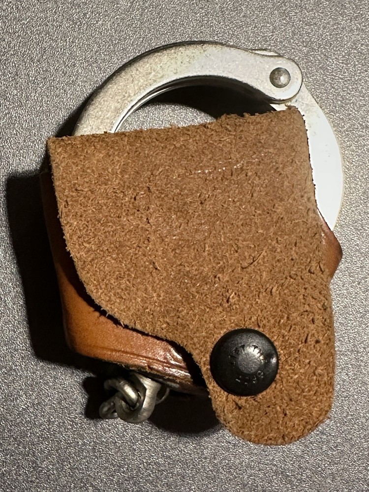 Galco SC7 Cuff Case For System Or Belt Handcuff Case