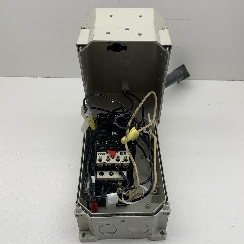 Lovato B16 40A Contactor with RC22.23 Overload Relay and Control Button Box