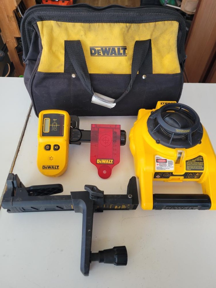 DEWALT DW074 ROTARY LASER (SBL010086)