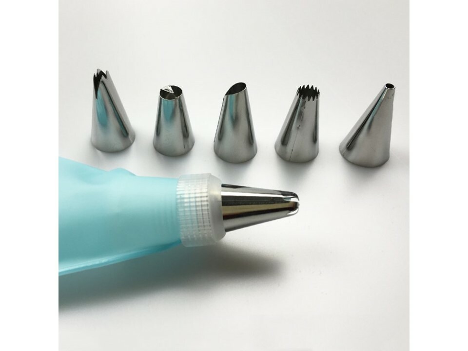 [10 Pack] 8 pcs. CAKE DECORATING KIT including silicone Reusable bag with Nozzle