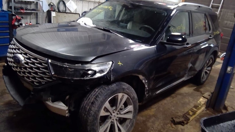 Windshield-Mounted Camera Fits 20-23 EXPLORER 10303385