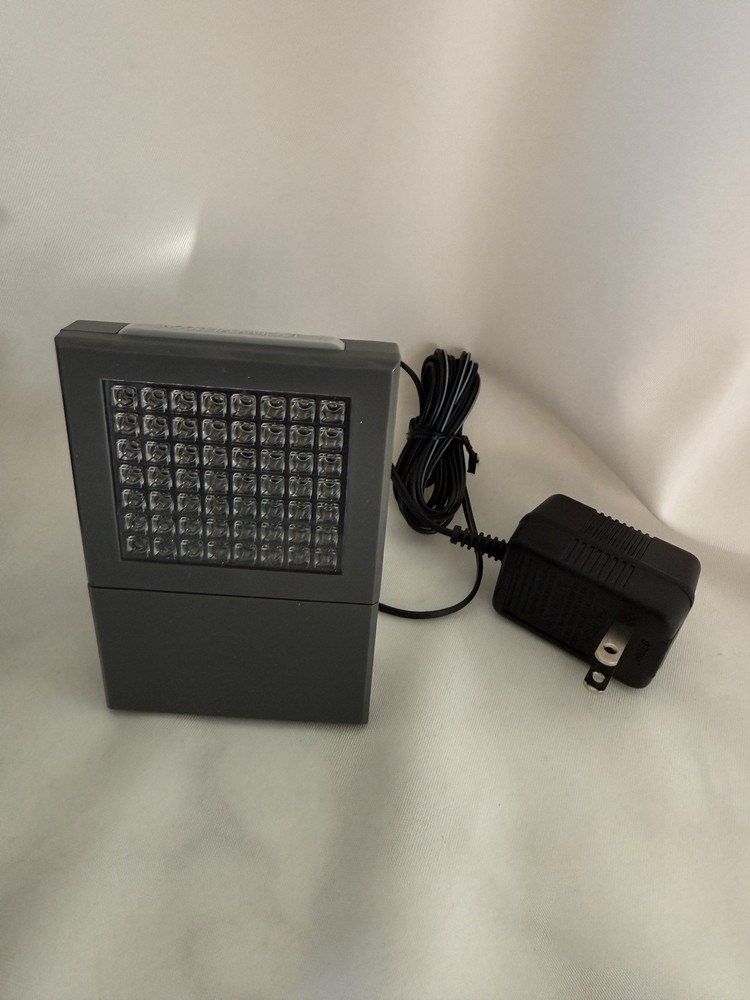 Marquee Programmable LED Scrolling Sign-Display Board 2" x 2" (WITH BATTERIES).