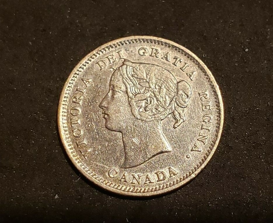 1900 oval 00's variety Canada Silver Five Cents