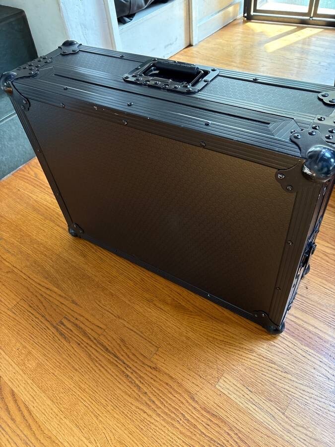 MAGMA DJ-Controller Workstation HardCase 24"×19"×8"