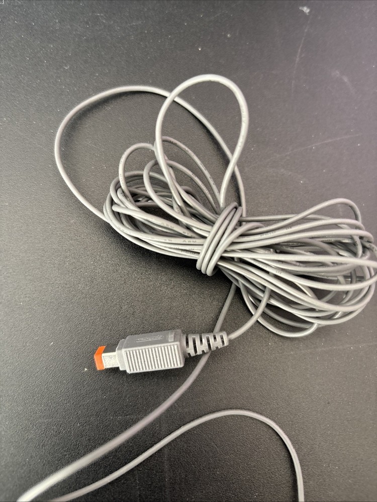 Used Nintendo Wii Sensor Bar