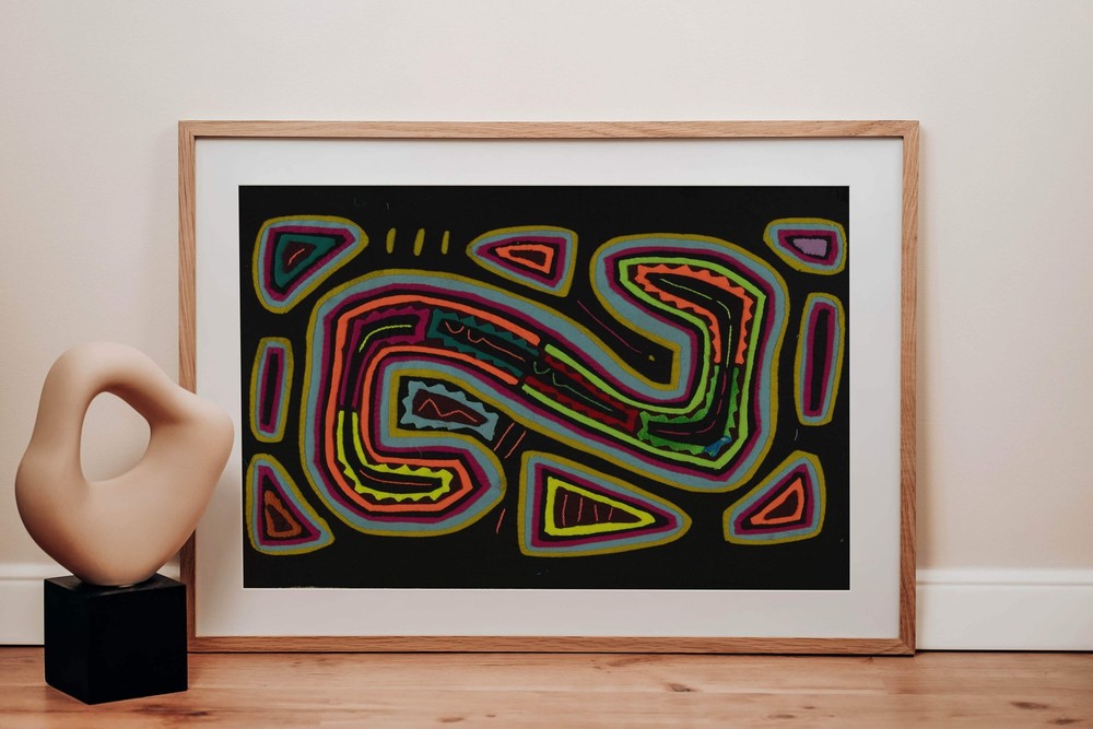 Rainbow Colors Classic Design Psychedelic Mola