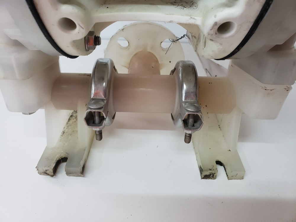 Versamatic Diaphragm Pump E1PP5F5T9C-CP Warren Rupp