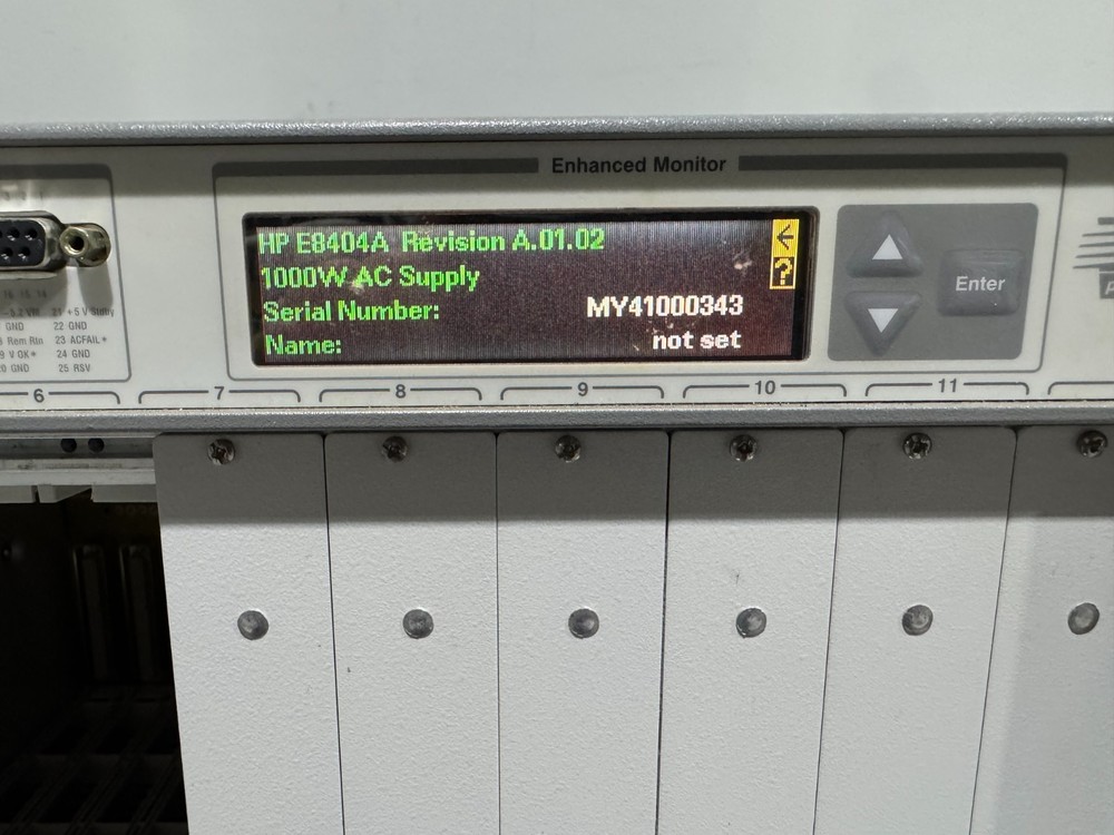 Agilent / Keysight E8404A C-Size VXI Mainframe, 13-Slot