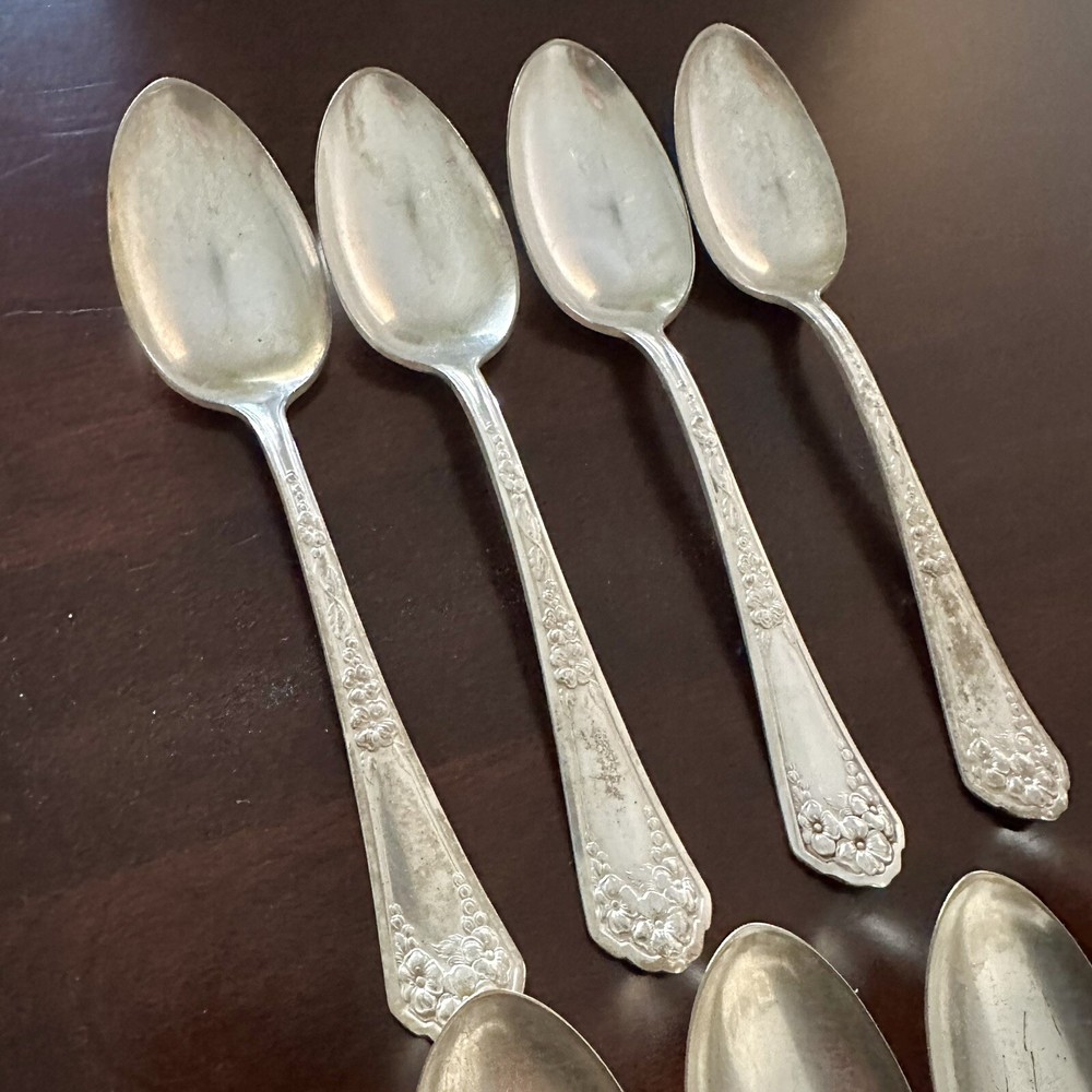 8 WM Rogers & Son AA Vintage Table Spoons Set