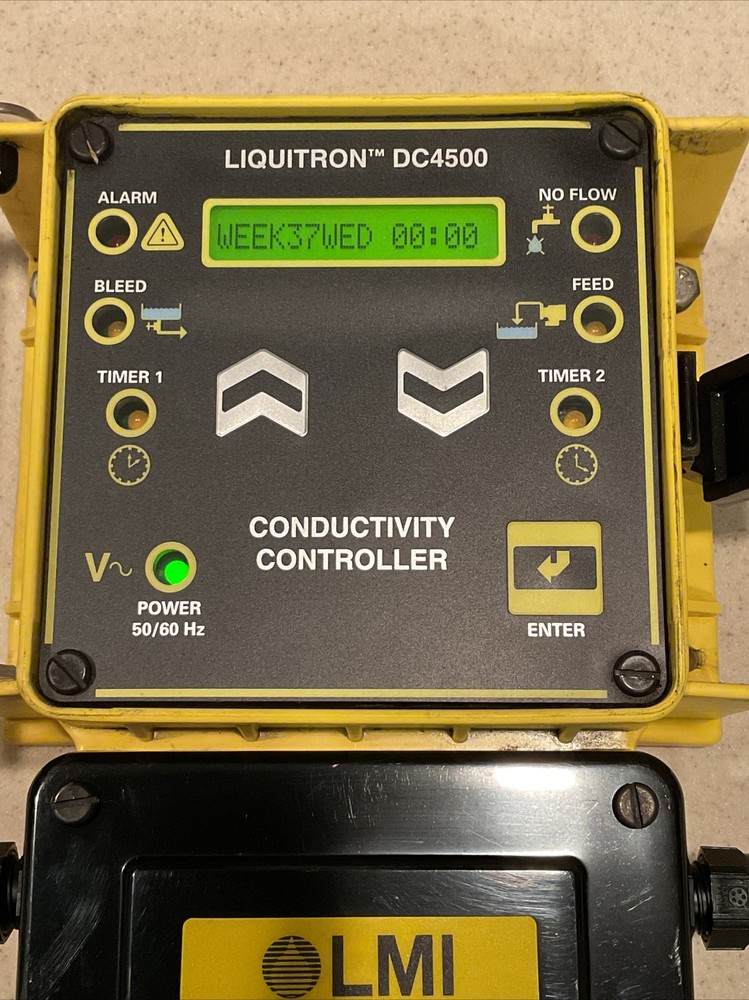 Milton Roy Liquitron DC4500 120V CONDUCTIVITY CONTROLLER -- Great Condition!!!!!