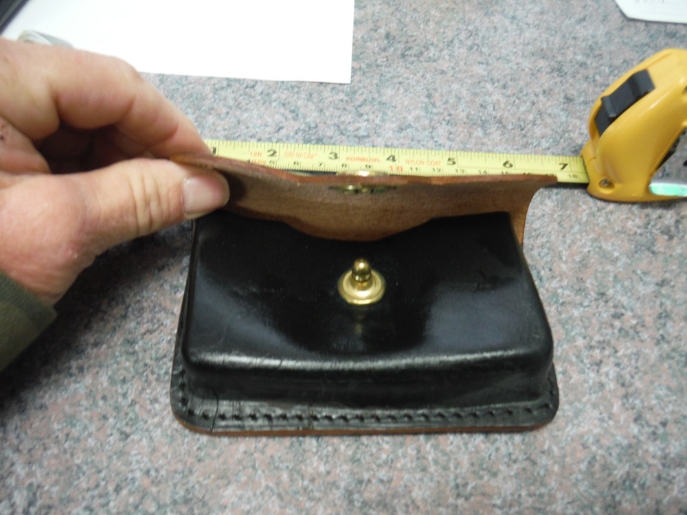 U.S. Army Leather 1987 Dated Agora First Aid Pouch