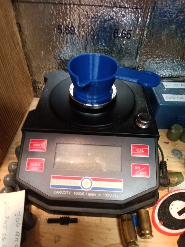 Reloading Power Pan With Funnel