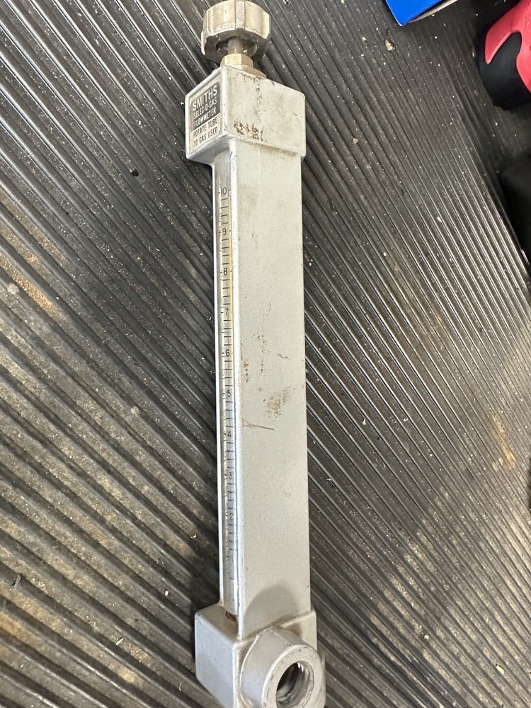 Smith’s Select-o-gas Flow meter p/n 3492-1