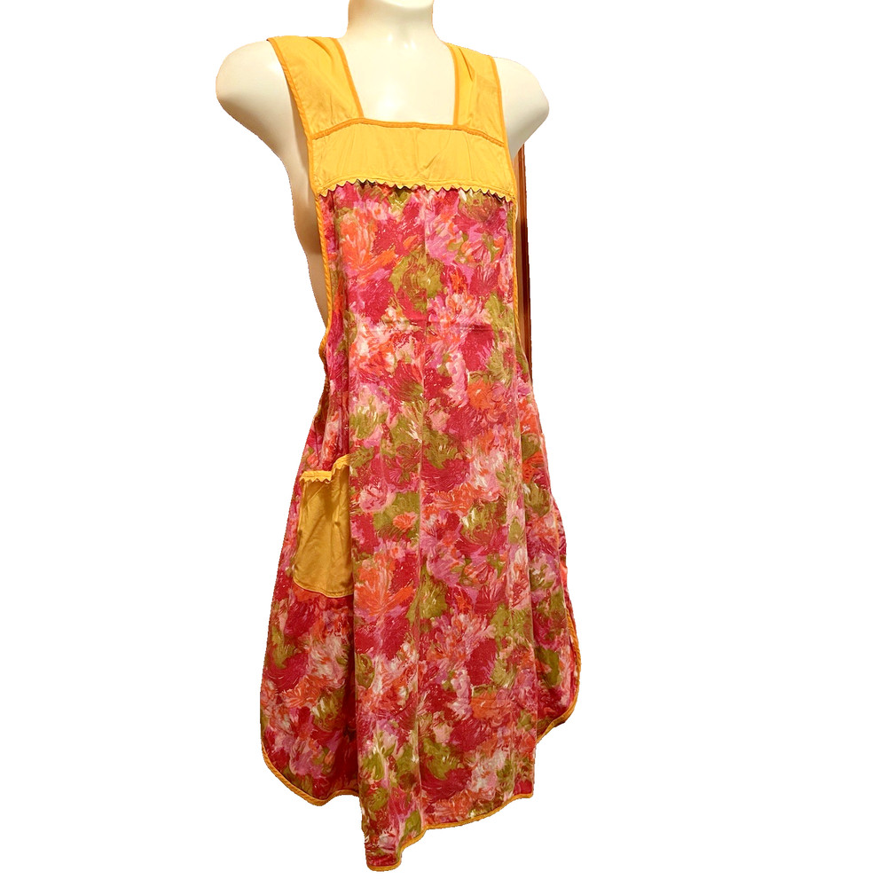 C1950s Full Front Apron w pocket Floral