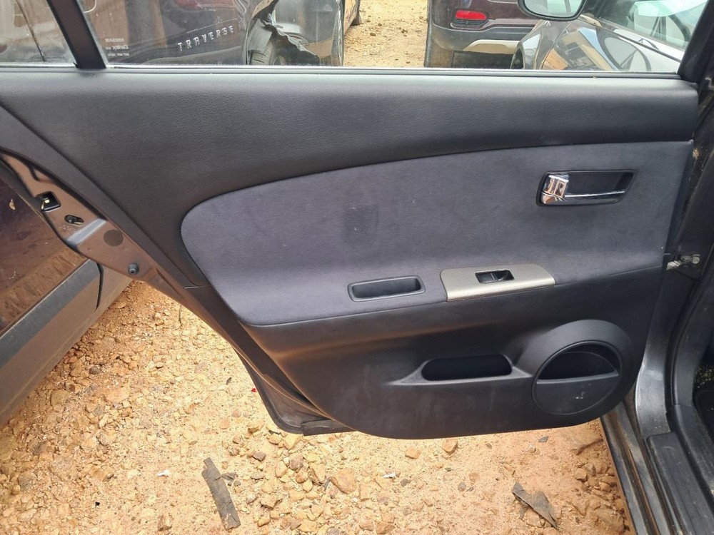 ALTIMA 2006 Glove Box 5001900