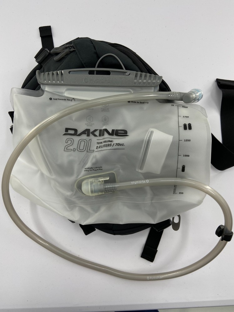 Dakine Hydration Over Shoulder Bag- Black