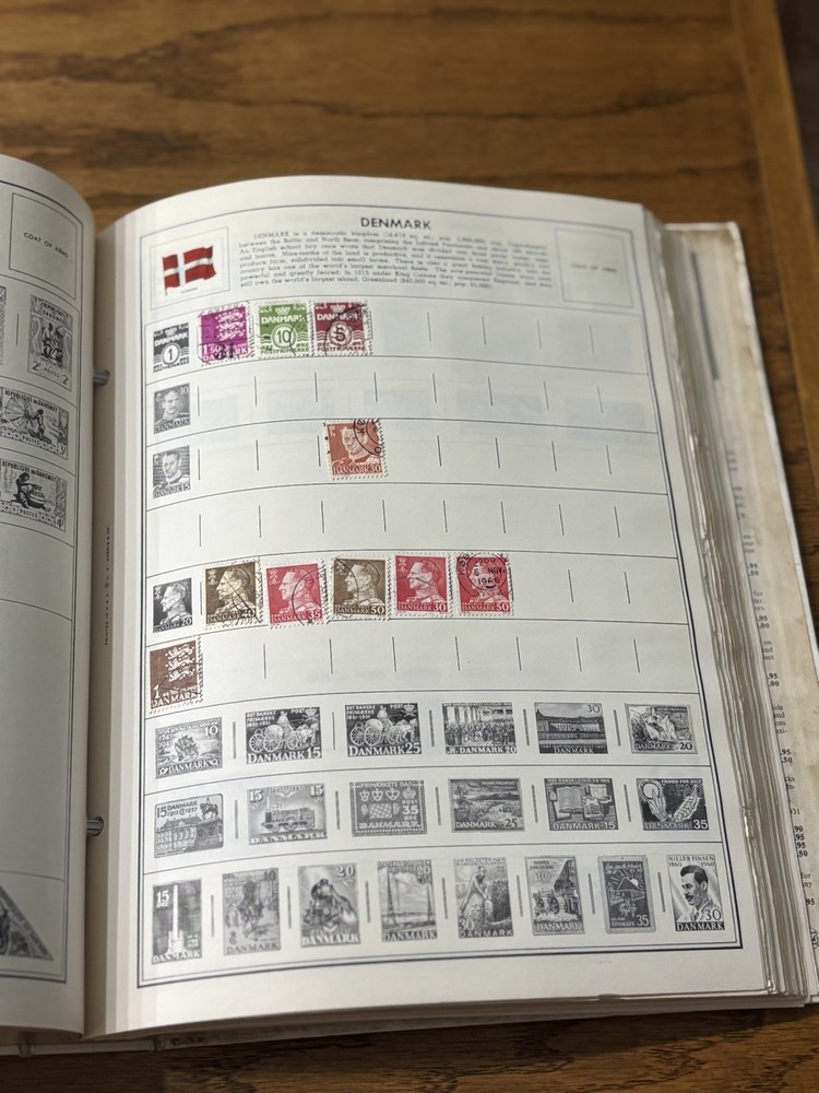 Vintage Traveler Stamp Album of the World Postage Stamps! WITH STAMPS!!