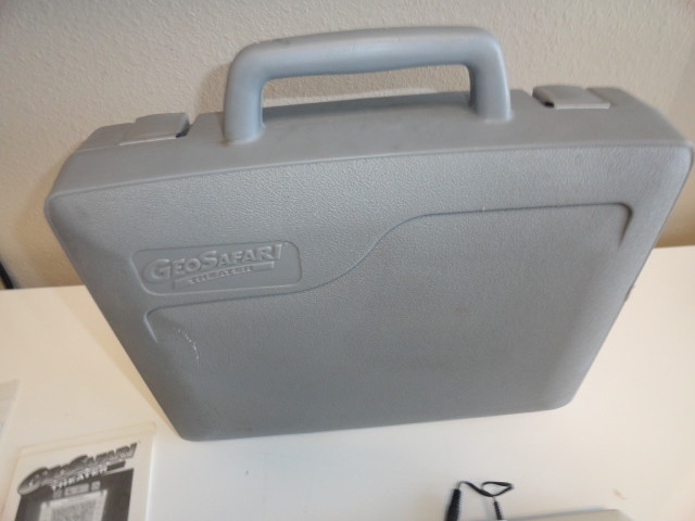GEOSAFARI THEATRE Interactive Teaching Game