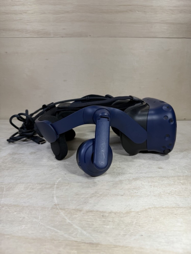 HTC 2Q29100 Vive Pro Virtual Reality Headset & 1 Cable Only