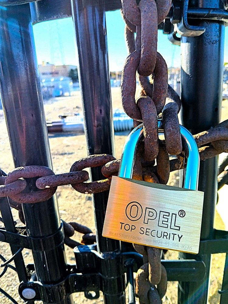 PADLOCK, DIMPLE KEYS (5), DIFFICULT TO DUPLICATE, HIGH-SECURITY, 70MM MEGA-SIZE