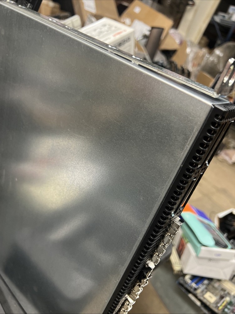 Qlogic SANbox 5600 Switch