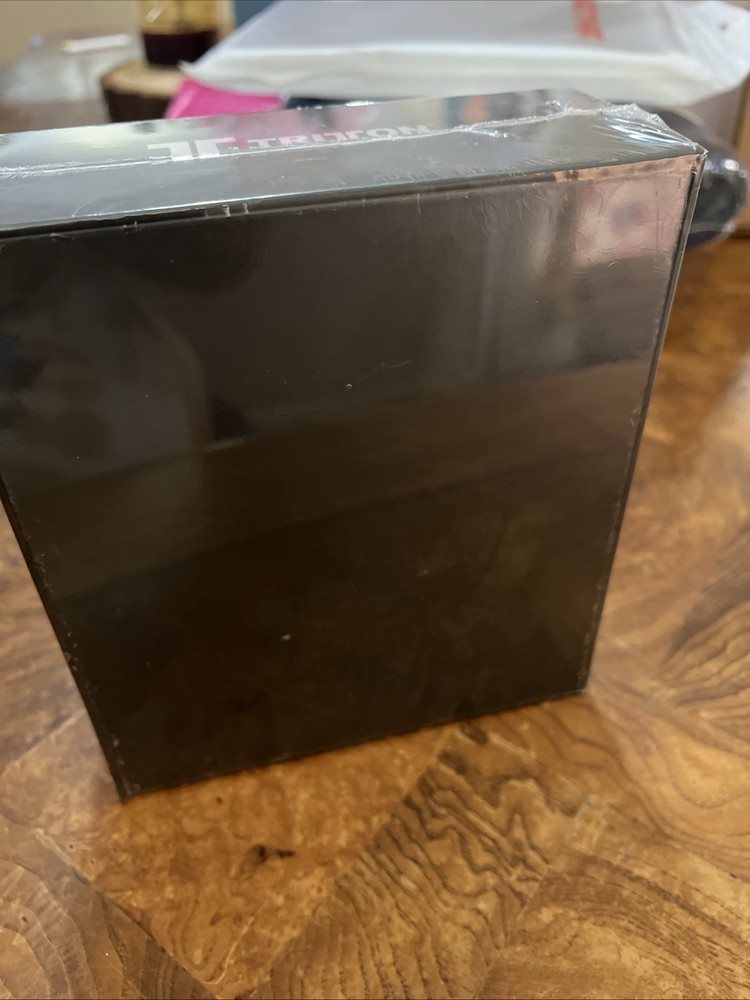 Tritton TM 300 GAMING MOUSE 5000DPI Wired Gaming Mouse NEW!