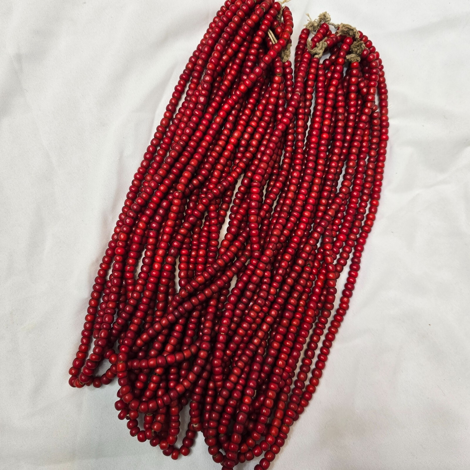 7-8mm Antique Venetian White Heart Trade Beads Long Strand