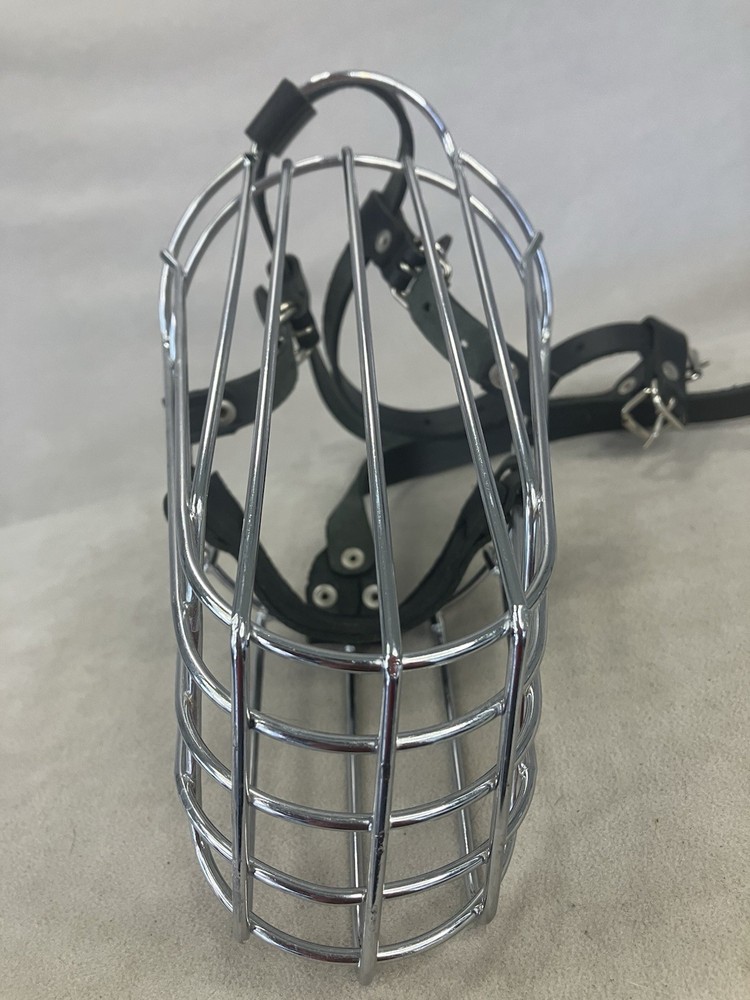Bronzedog wire basket muzzle designed for large dog breeds