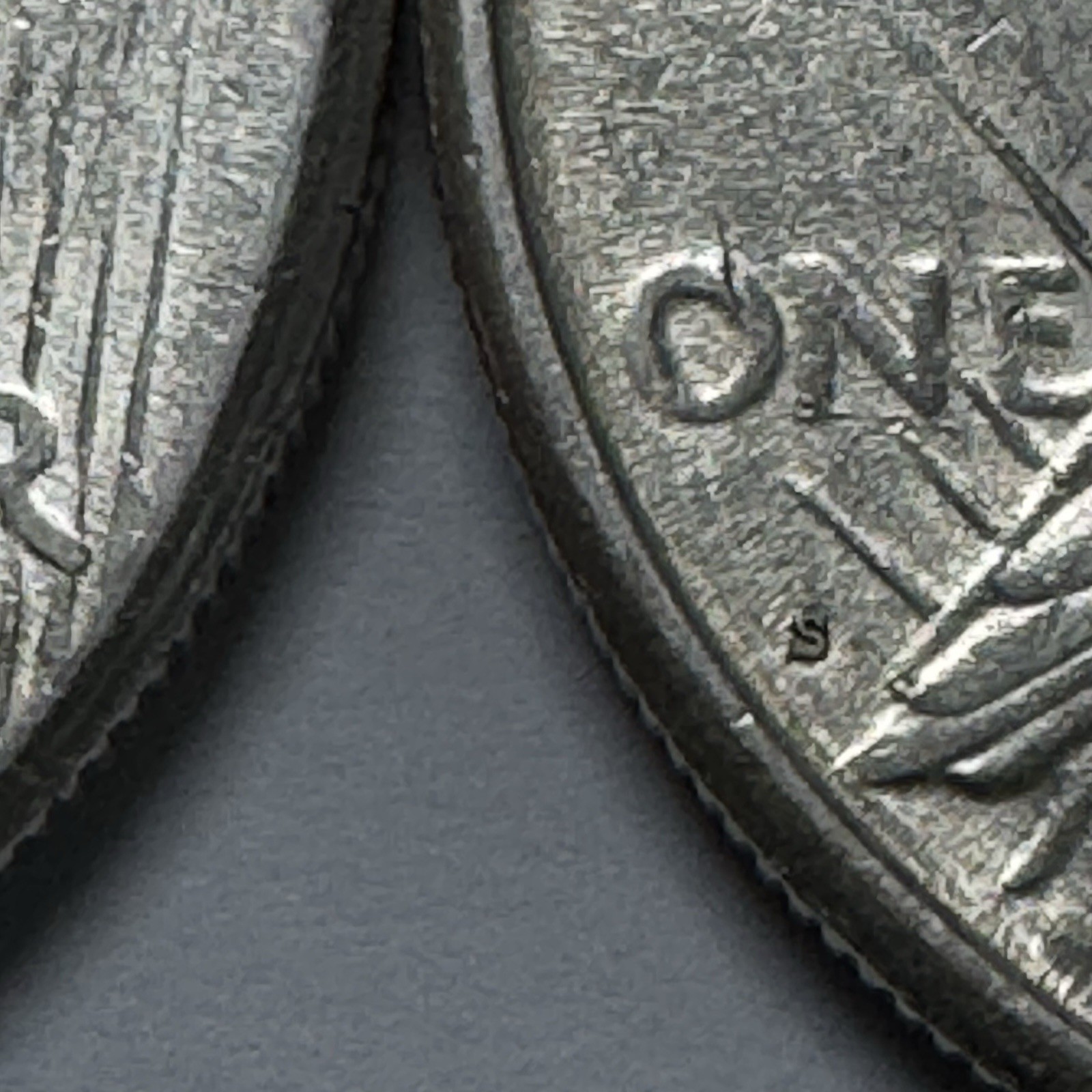 Lot of 2 1922 Peace Silver Dollars $1 US 90% Silver Coins