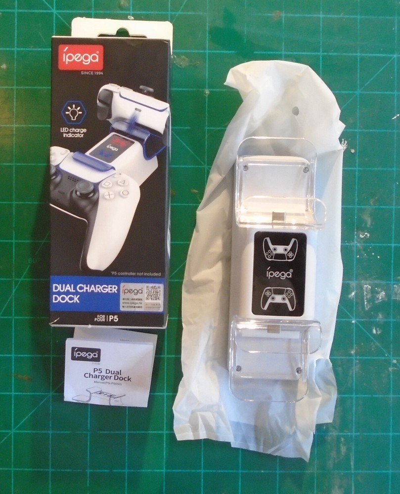 Ipega PlayStation 5 Dual Controller Charging Dock PS5