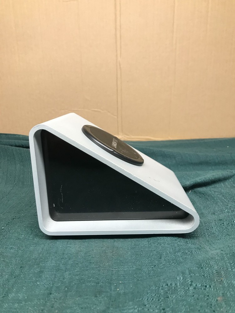 iPort LaunchPort BaseStation iPad Stand - White