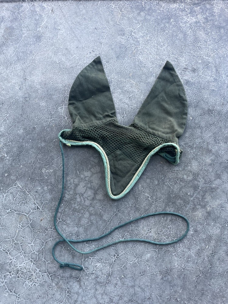 Dover Fly Bonnet