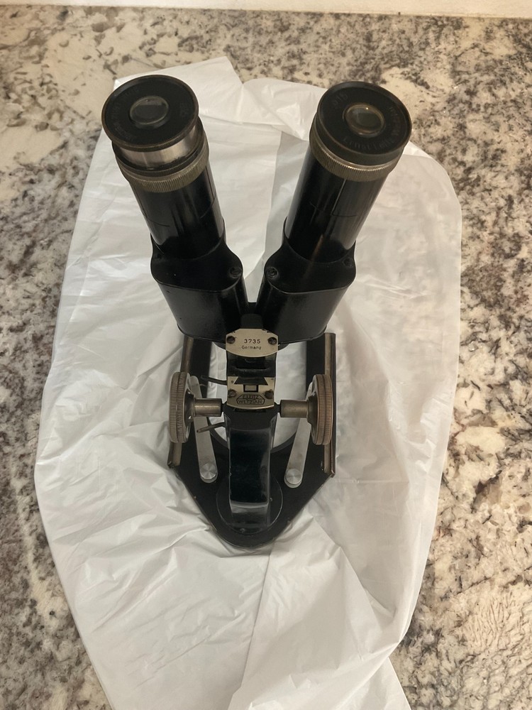 Vintage Rare Ernst Leitz Wetzlar Microscope 3735 (Germany)