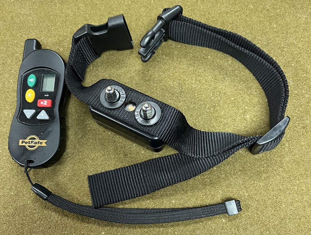PetSafe Dog Trainer Collar RFA-472 & Remote RFA-467