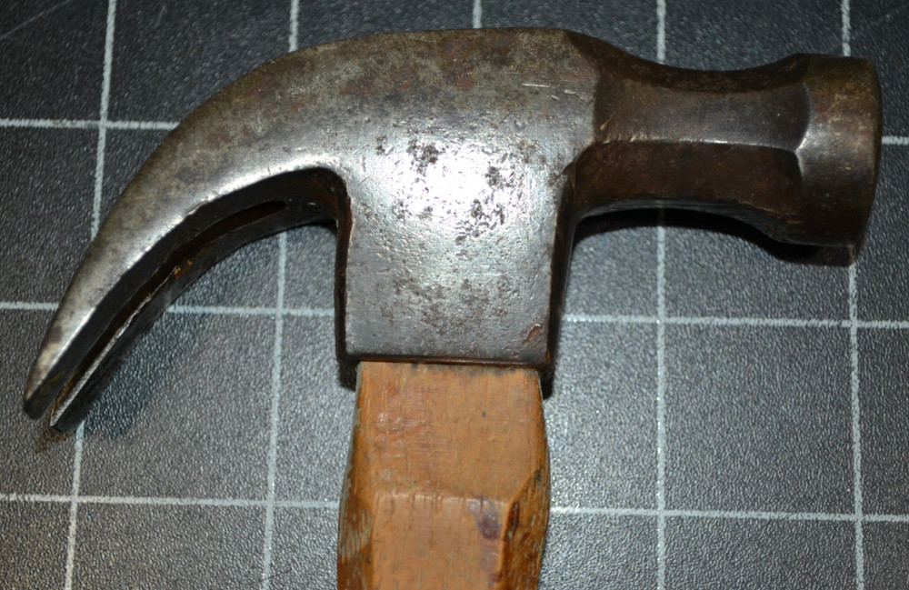 CAPEWELL - CLAW HAMMER - 16oz - ALL ORIGINAL - NICE OCTAGONAL HANDLE