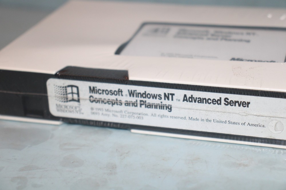 RARE Microsoft Windows NT Advanced Server Concept & Planning VHS TAPE "SEALED"