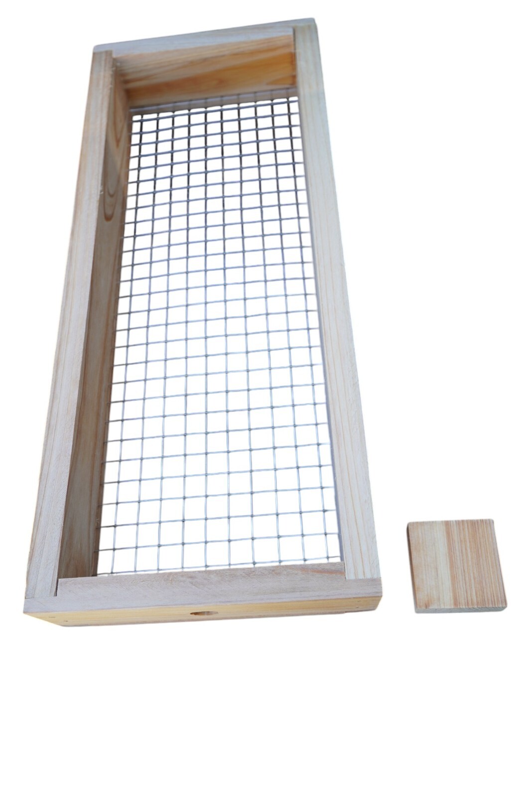 4 Frame Beehive Candy Board Feeder beeswax coated Assembled for Winter