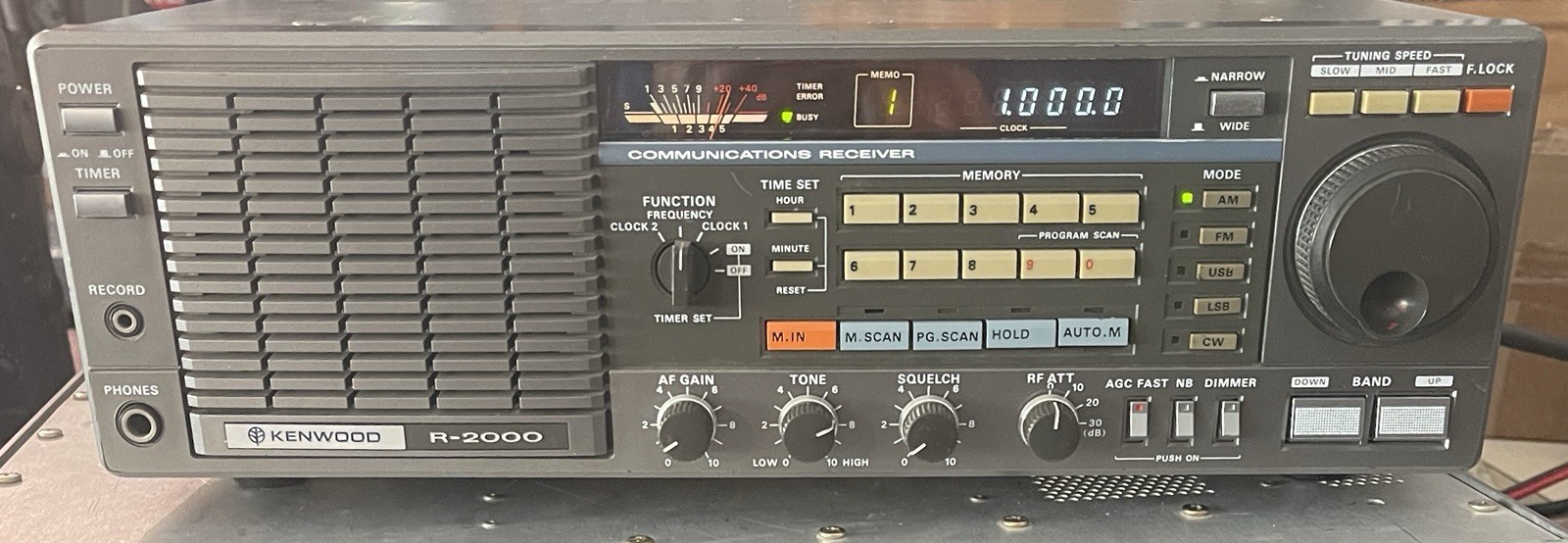 KENWOOD R-2000 Shortwave AM CW SSB Radio Tested Working Fine