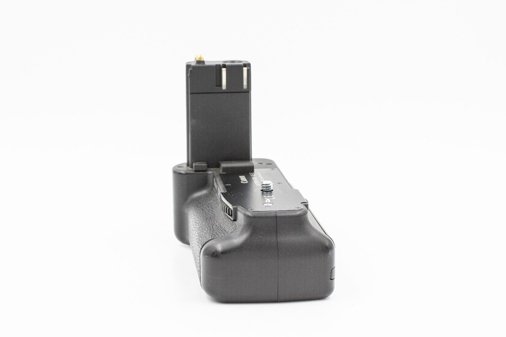 Canon BG-E2 Battery Grip EOS 20/30/40D Etc.